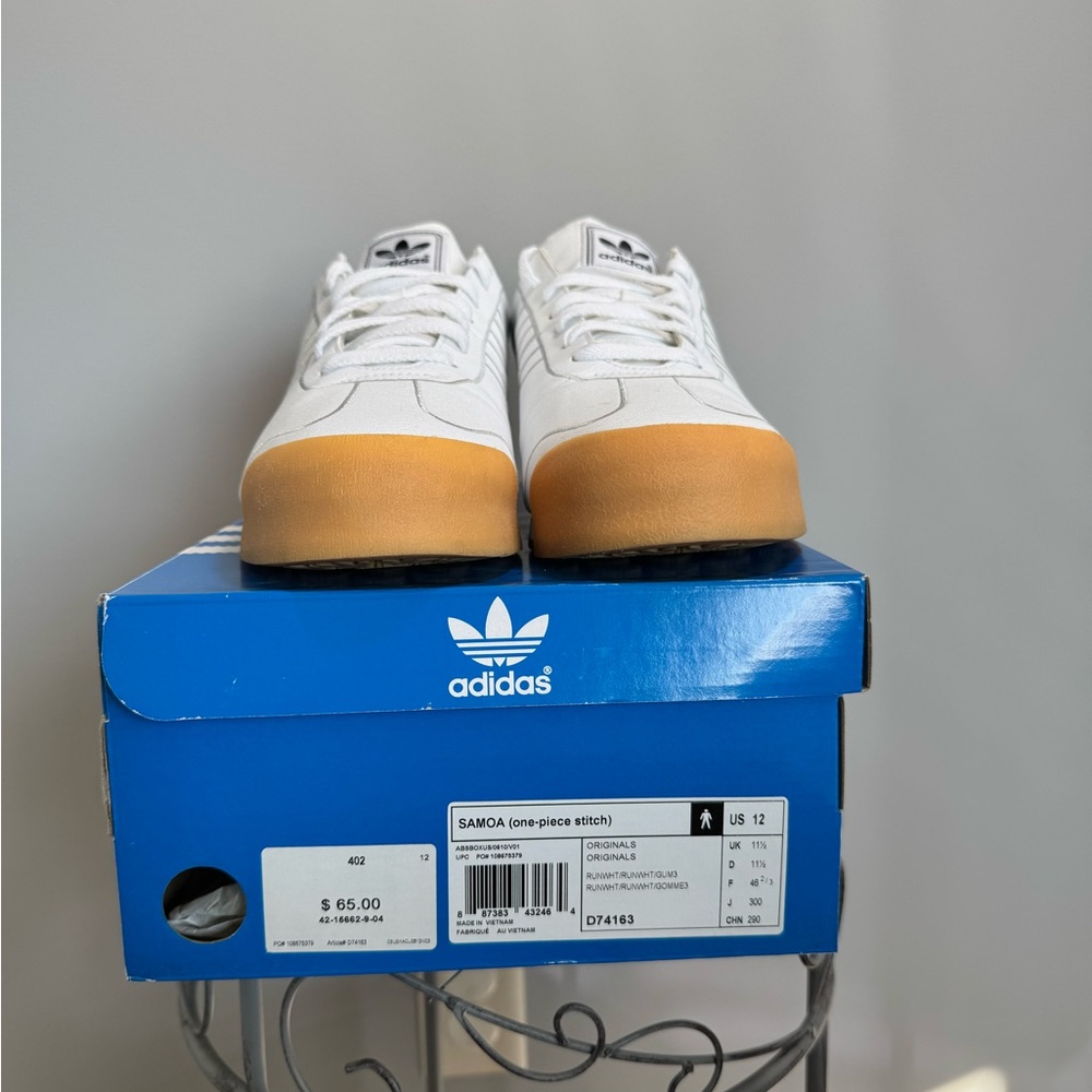Men’s Adidas Samoa shoes